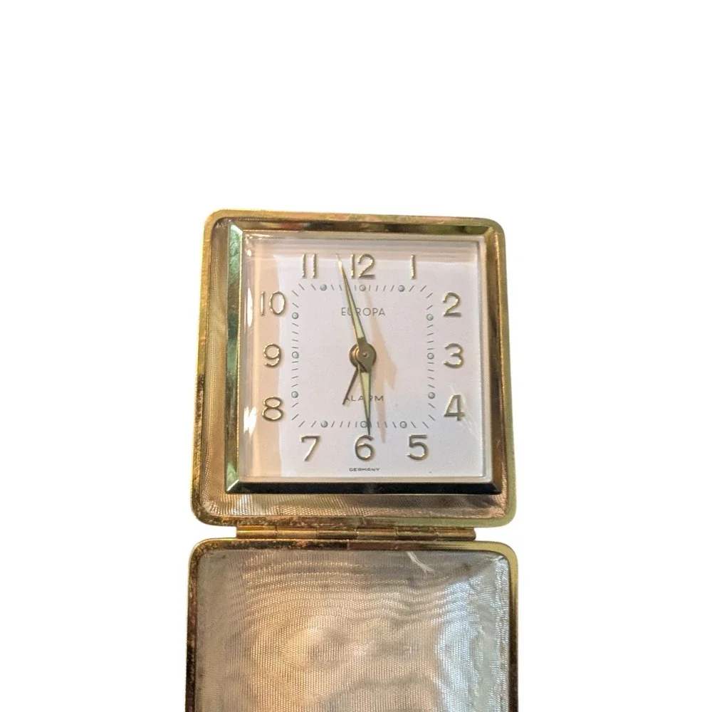 Vintage Europa Travel Alarm Clock‎ metal case Embroidered